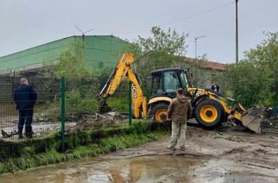 В Петербурге из-за сильного дождя затопило улицы